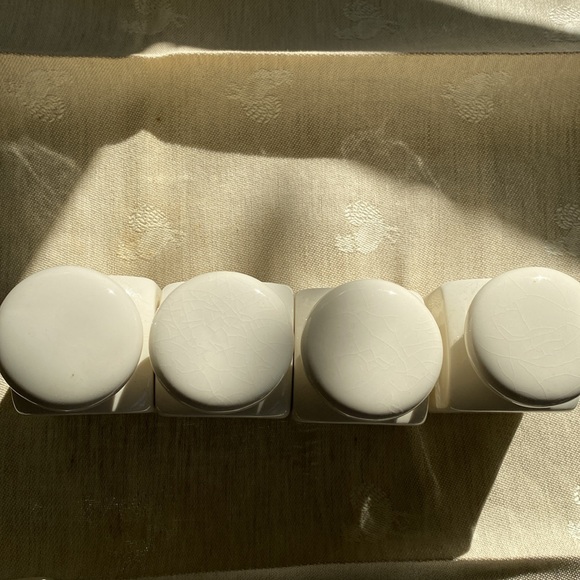 Clair Wilson’s Country Kitchen Spice Jars set of 4 - Picture 7 of 8